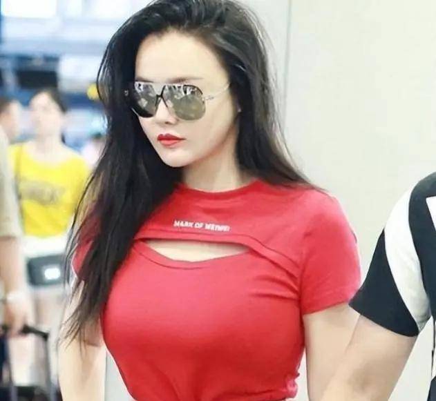 冉莹颖邹市明爱情故事_冉莹颖23次分手经历_冉莹颖被多少人干过