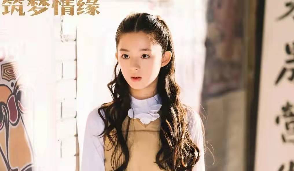 新仙剑_黄杨钿甜赵灵儿演技评价_新仙剑奇侠传杀青短剧
