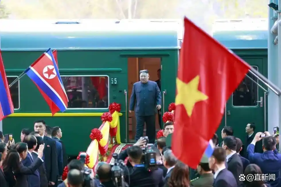 朝鲜金正恩专列 中国外交 朝中关系_金正恩乘专列离京返程