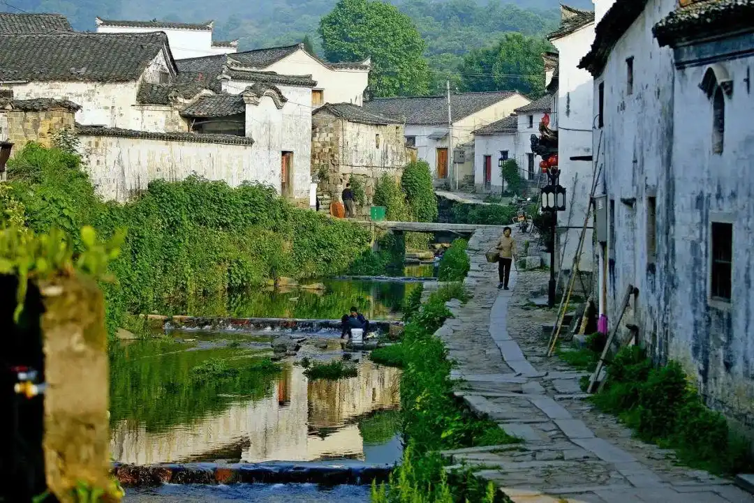中国十大最美的村镇_安静古村落推荐_古村古镇旅行