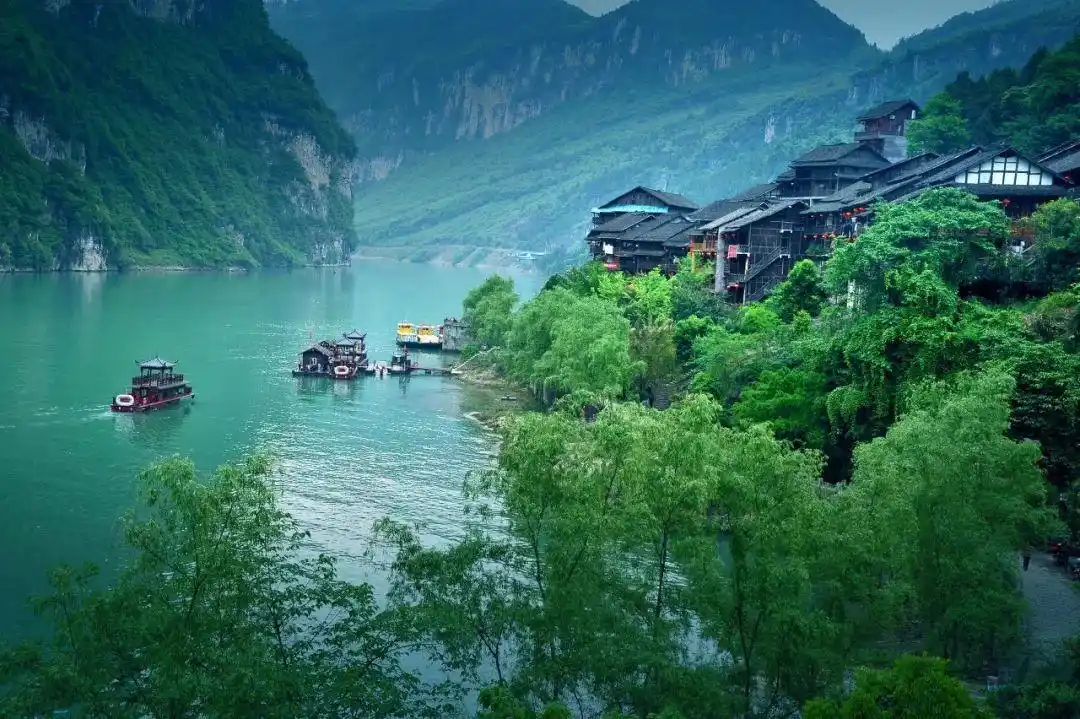 古村古镇旅行_中国十大最美的村镇_安静古村落推荐