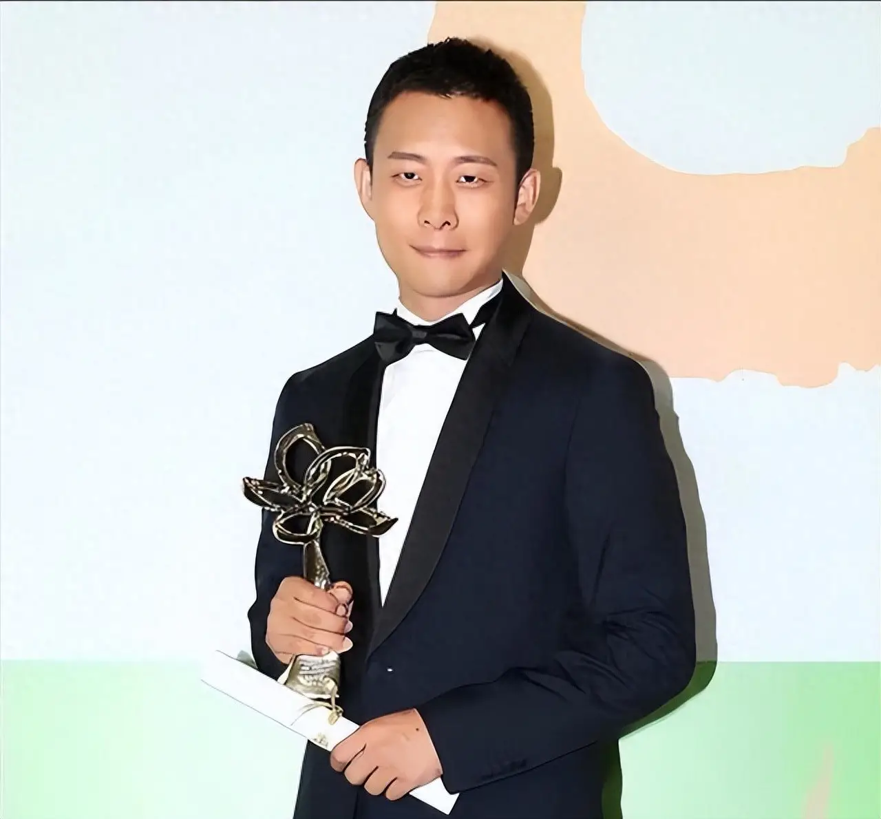 张译和钱琳琳感情故事_主持人刘婧老公张译_张译妻子钱琳琳