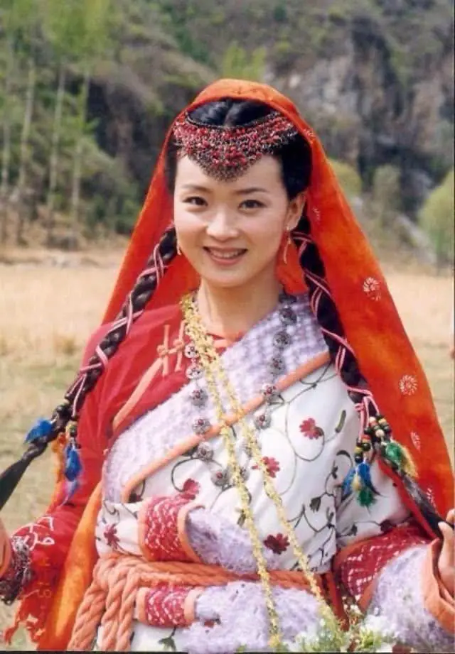 王艳的老公王志才多大_王艳 晴格格 豪门生活