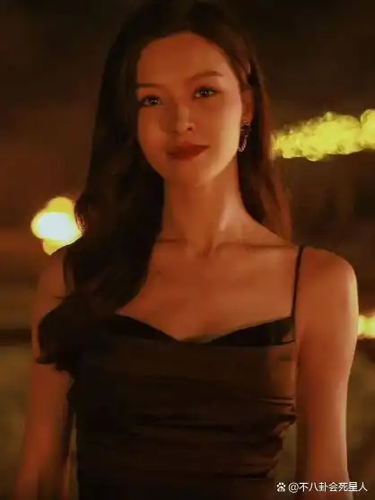 文咏珊杨颖关系_港圈嫩模现状_14岁嫩模受欢迎吗