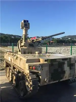 地面无人作战平台缺位原因_罕见金黄涂装！阅兵这个装备到底是啥_国庆阅兵无人作战平台变化