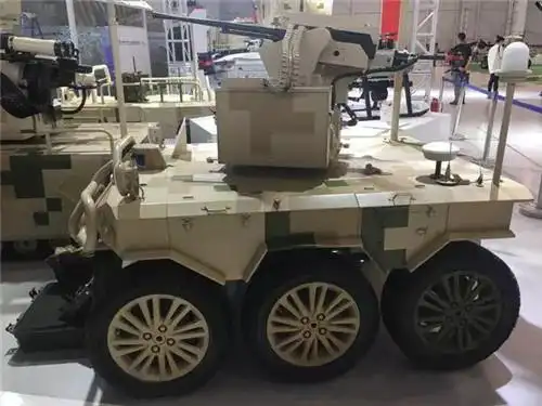 罕见金黄涂装！阅兵这个装备到底是啥_地面无人作战平台缺位原因_国庆阅兵无人作战平台变化