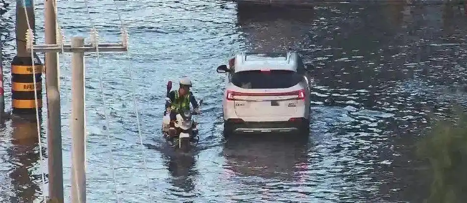 广东多地现海水倒灌_天文大潮海水倒灌_海水倒灌现象