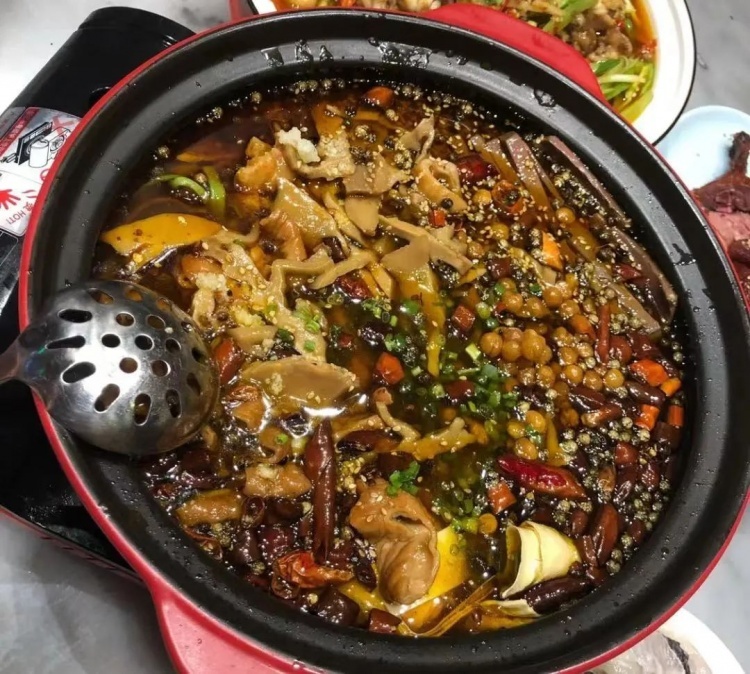 港城新天地_港城新天地美食推荐_临港新片区特色餐饮