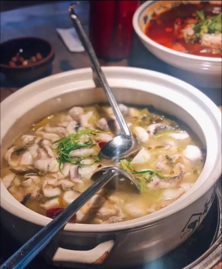 临港新片区特色餐饮_港城新天地美食推荐_港城新天地