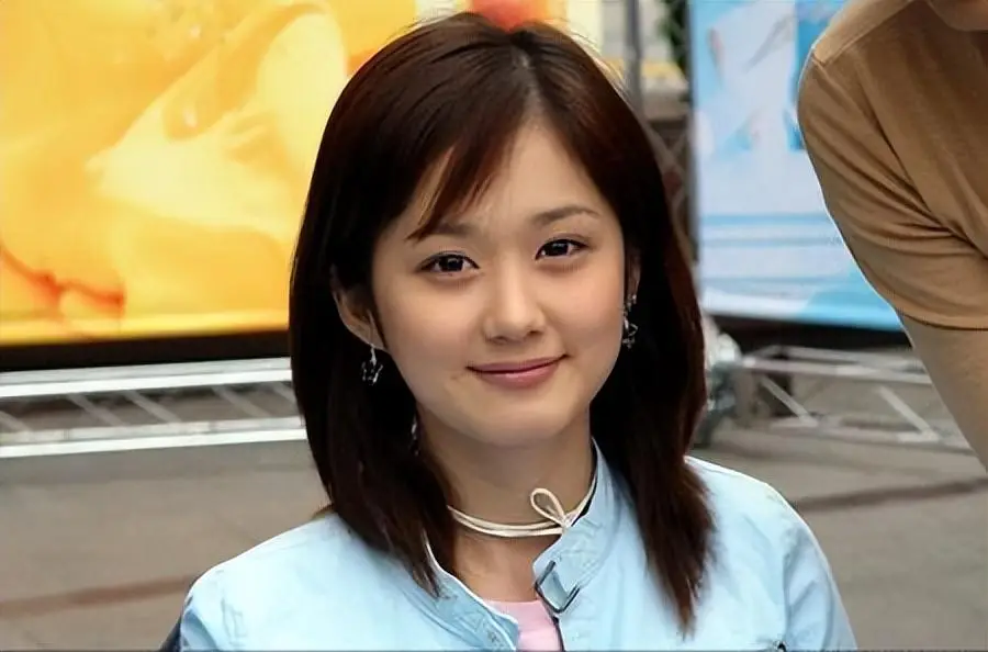 张娜拉 舆论事件回顾_张娜拉 中国发展经历_张娜拉韩服图片