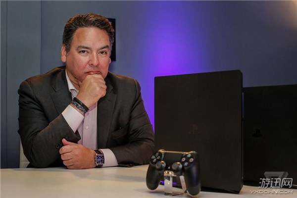 计划通！PS4 Slim和PS4 Pro发售日与价格选择藏玄机