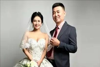 张暖雅全婐照片图bt_张暖雅 香港艳星 复出新闻_张暖雅 42岁 婚后生活