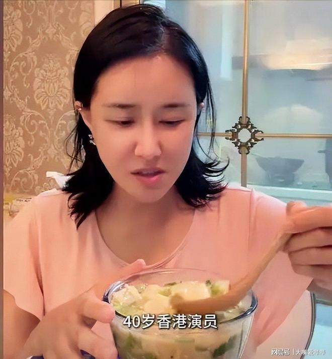张暖雅 退役后回归农村生活_张暖雅全婐照片图bt_张暖雅 退出娱乐圈后的田园生活