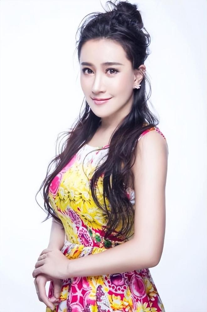 张暖雅全婐照片图bt_张暖雅嫁给农村男子_张暖雅离开娱乐圈选择农村生活