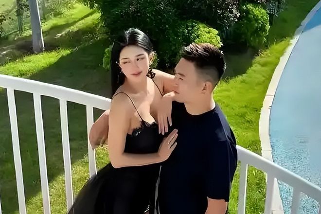 张暖雅全婐照片图bt_港星张暖雅农村婚姻_香港明星低调生活