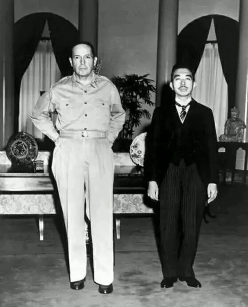 广岛原子弹爆炸74周年_美国向日本投核弹_日本不认罪原因分析