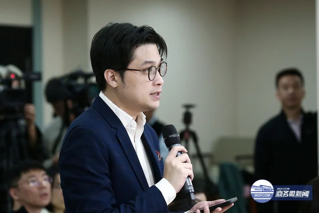 11号商务部新闻发布会_商务部新闻发布会_第137届广交会