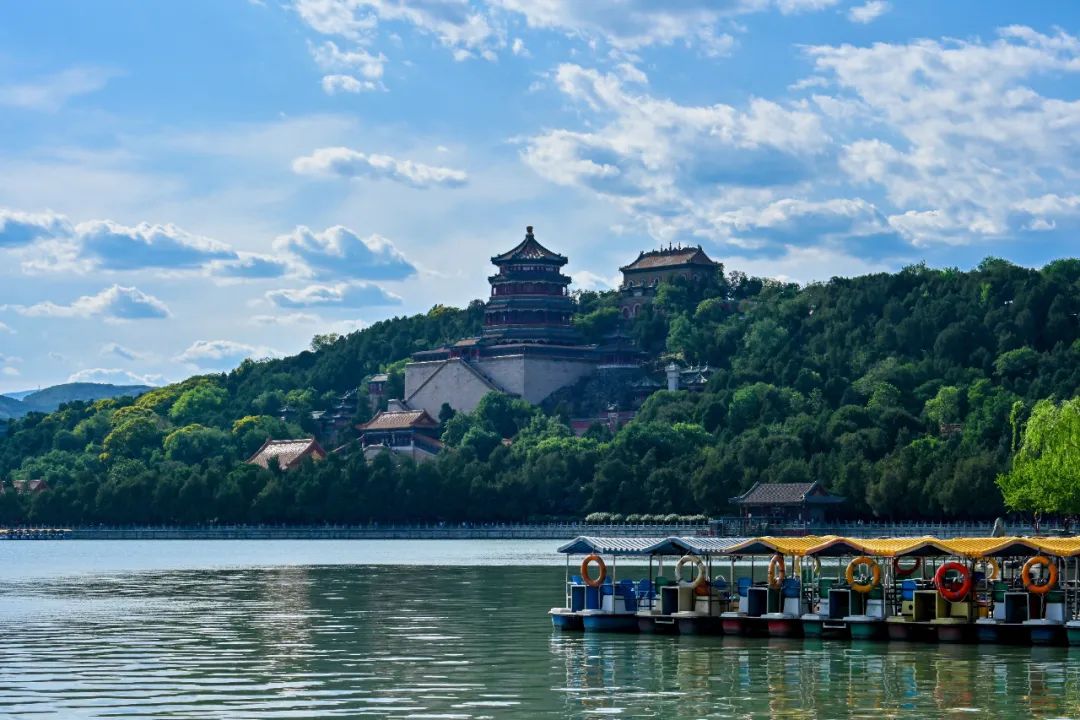 北京旅游攻略大全_北京最值得去的10大景点_北京知名教育机构