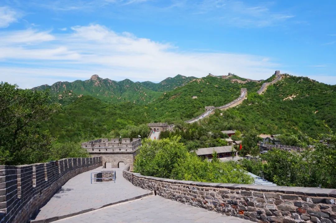 北京旅游攻略大全_北京最值得去的10大景点_北京知名教育机构
