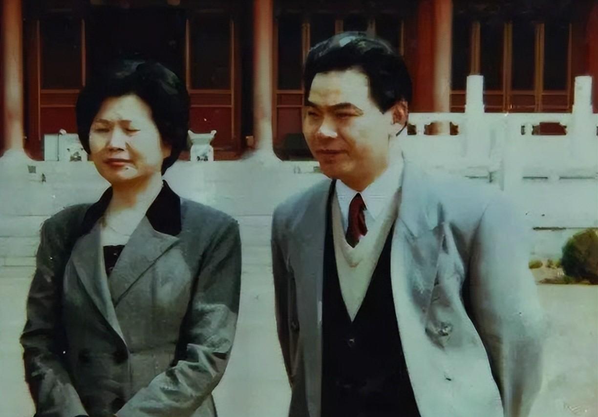 刑质斌的丈夫 邓仆方_邢质斌 电视一姐 退休生活