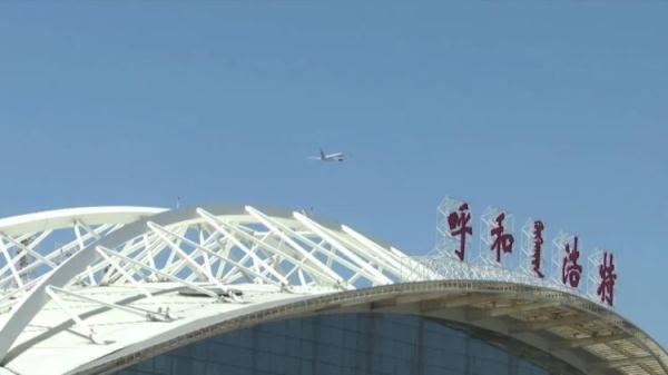 女子买酒被骗六万 民警揪出嫌疑人！现场查获假酒375瓶 涉案30余万元