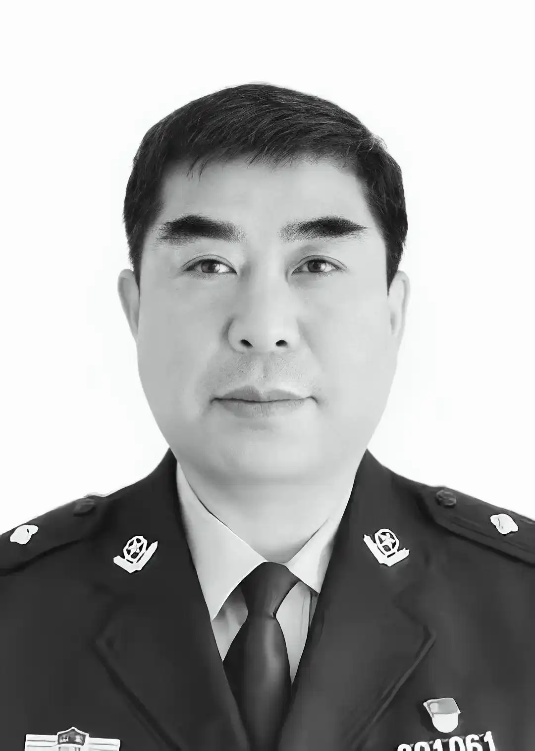 民警王博牺牲事件详情_交警大队中队长执法现场被撞牺牲_滨州市博兴县公安局交警大队指导员王博因公牺牲