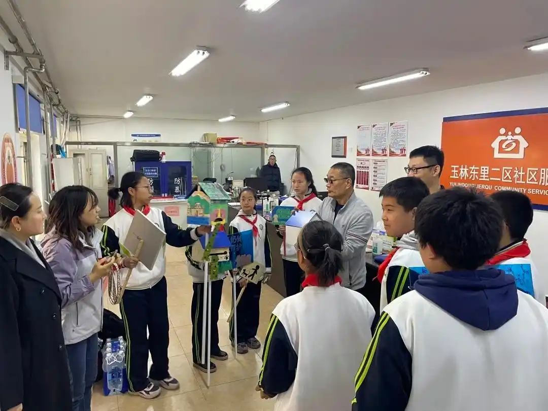 文明养犬提示牌_手绘提示牌社区活动_做校园文明提示牌图片