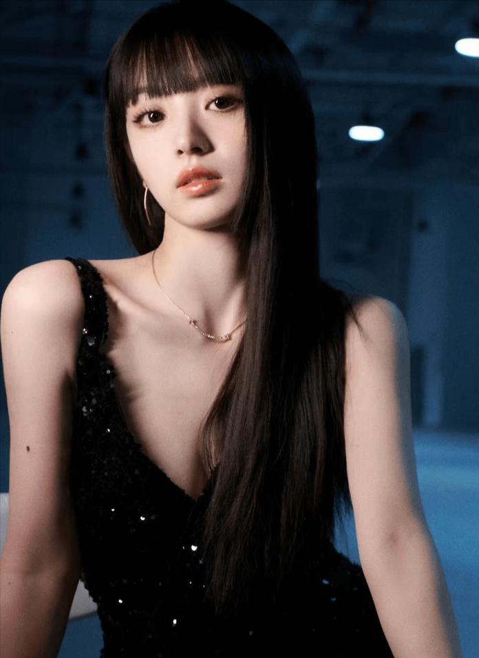 红毯造型_女星红毯大尺度着装_女明星穿搭