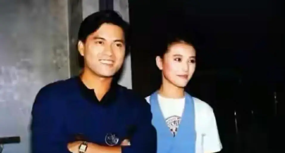 香港男星内地媳妇_吕良伟第二任老婆_香港男星婚姻现状