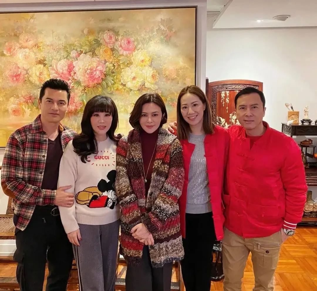 吕良伟杨小娟长期恩爱_甄子丹汪诗诗婚姻幸福_吕良伟第二任老婆