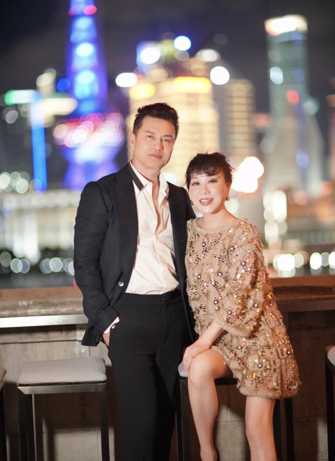 甄子丹汪诗诗婚姻幸福_吕良伟杨小娟长期恩爱_吕良伟第二任老婆