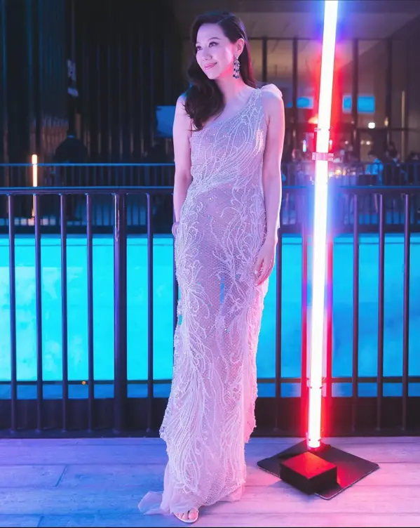 甄子丹汪诗诗婚姻幸福_吕良伟第二任老婆_吕良伟杨小娟长期恩爱