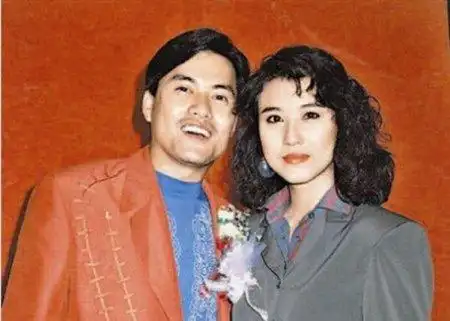吕良伟第二任老婆_吕良伟现任妻子杨小娟_吕良伟和杨小娟恩爱视频