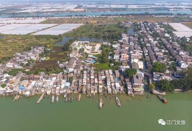 “出片式旅行” 正毁掉当代人的假期_反向旅游 小众旅游目的地 非主流旅游目的地
