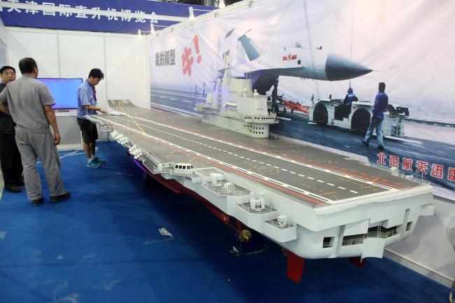 美国尼米兹号航母南海坠机_中国福建舰战斗力对比_福建舰入列背后的中国大布局