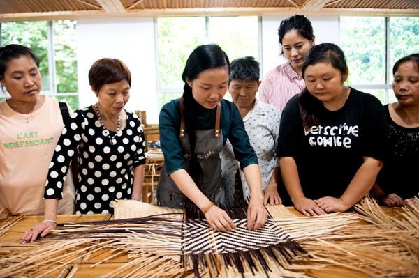 河南非遗传承人名单_非遗传承人研修培训计划_非遗在高校的新发展