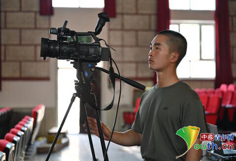 部队干部集训新闻报道稿范文_南疆军区新闻报道员_军营新闻报道员