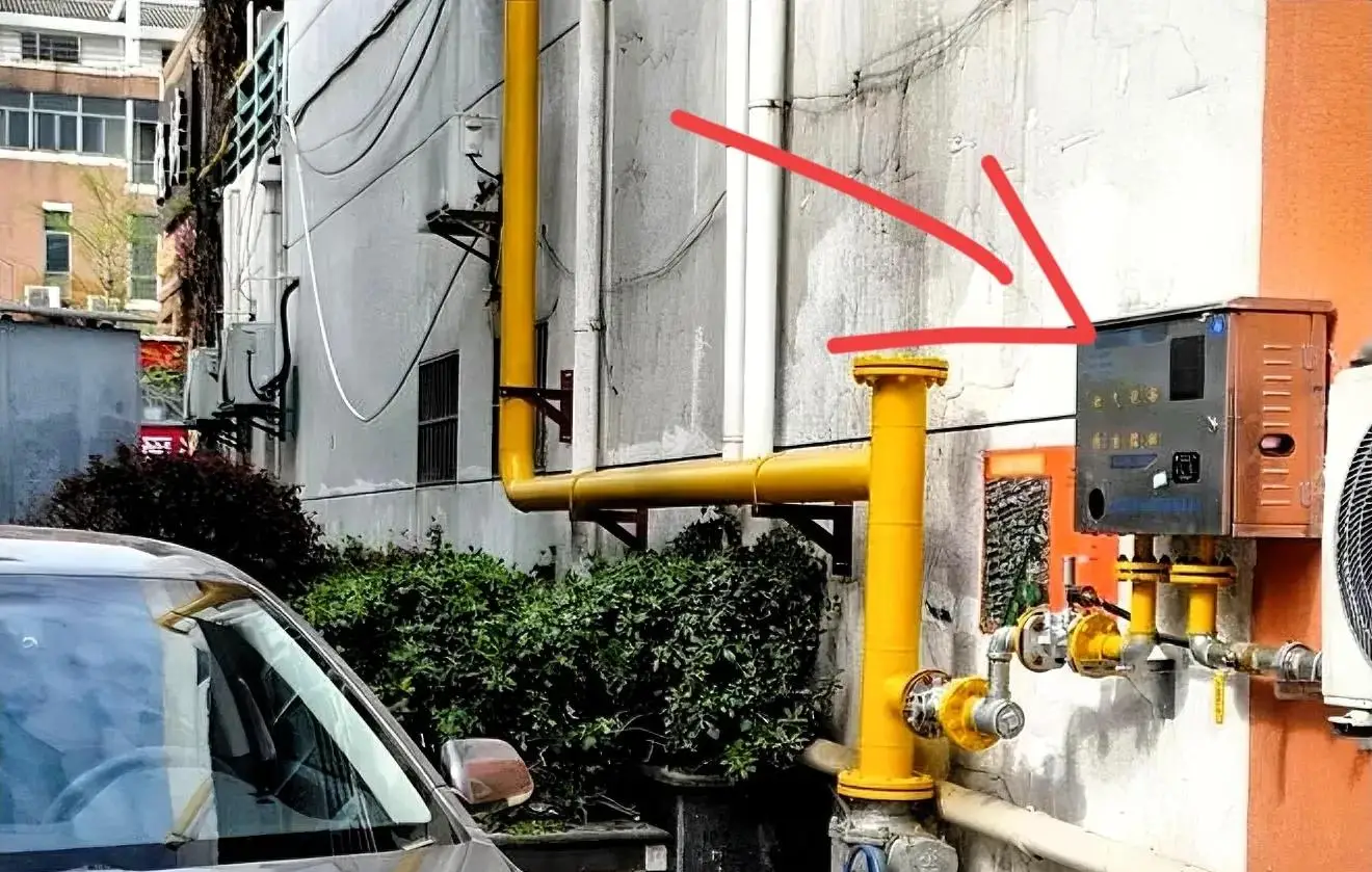 燃气管道泄露事故_台湾燃气爆炸_台湾百货大楼爆炸