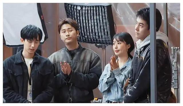 无限超越班纪凌尘朱梓骁撕逼_朱梓骁怎么了_纪凌尘演技差被朱梓骁怒斥