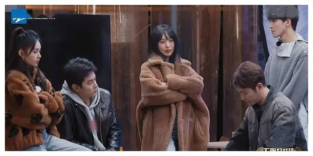 朱梓骁怎么了_无限超越班纪凌尘朱梓骁撕逼_纪凌尘演技差被朱梓骁怒斥