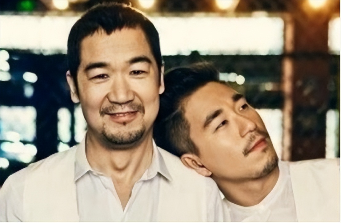 张国立与邓婕婚姻真相_演员张国立前妻_张国立前妻罗秀春