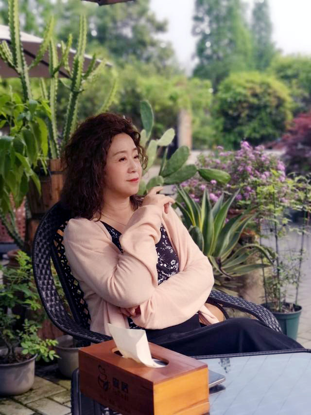 张国立好男人标准_张国立与罗秀春婚姻故事_演员张国立前妻