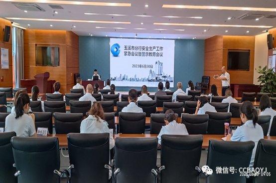 安全生产新闻稿件_人人讲安全个个会应急_安全生产月活动