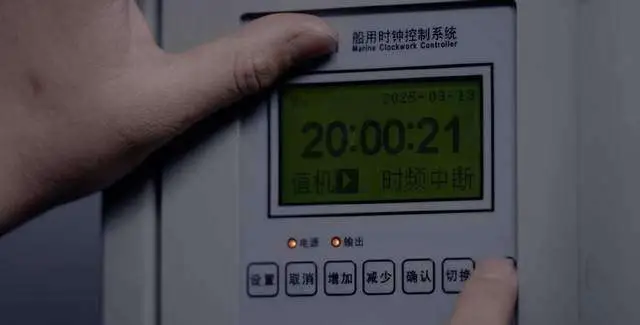 福建舰推迟公开原因分析_福建舰电磁弹射试验完成时间_福建舰上的“气泡”是什么