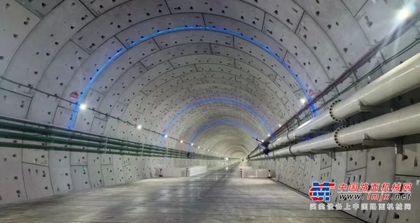 鼎力全新大、中、小全高度打孔机器人系列即将重磅登场!