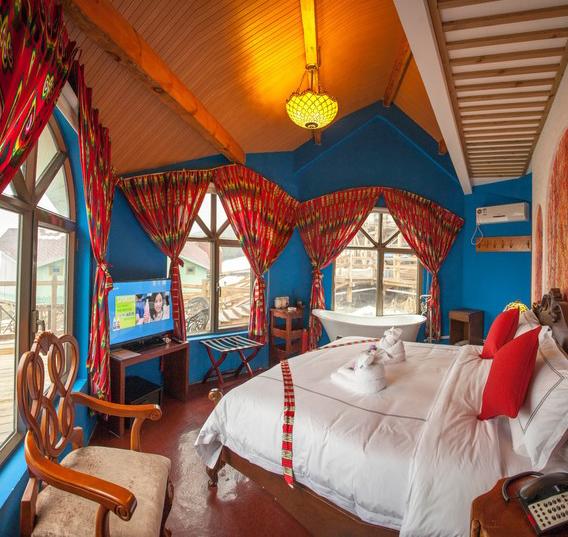 新疆最佳旅游时间_新疆比较大的论坛网站_新疆经典旅游线路推荐