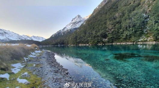 新闻早餐 每天三分钟_速览天下事_高层动态