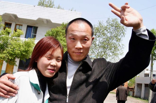 湖北佘祥林 失踪妻子突然出现 张在玉案件真相_余祥林案姓什么