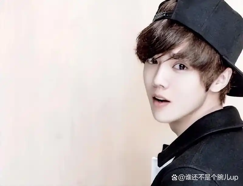 吴亦凡鹿晗的照片大全_鹿晗家世背景_鹿晗生日现状