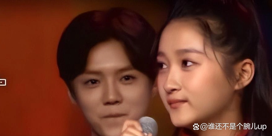 鹿晗生日现状_鹿晗家世背景_吴亦凡鹿晗的照片大全